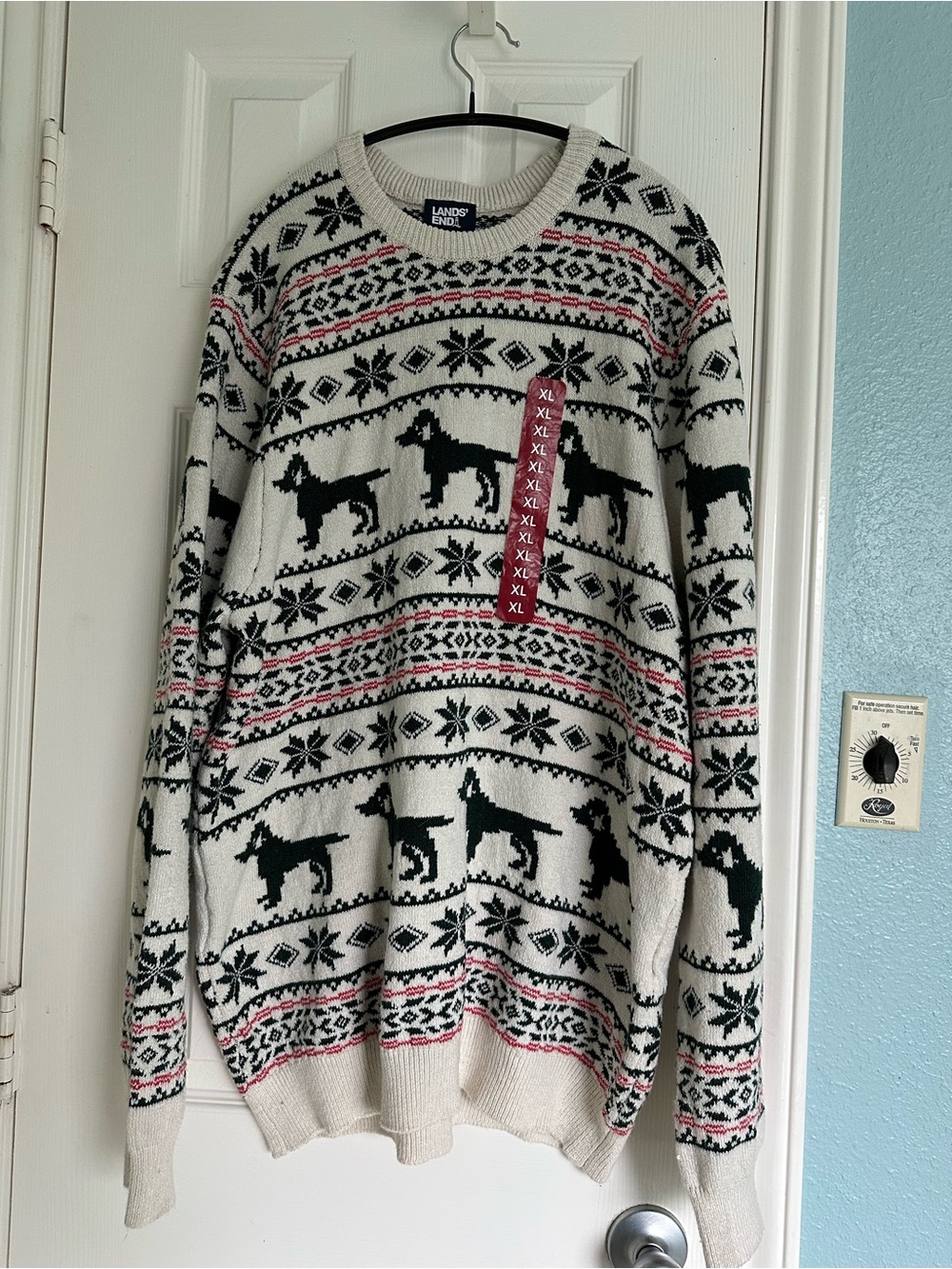 New Lands' End men's XL holiday sweater white base black & red dog silhouettes